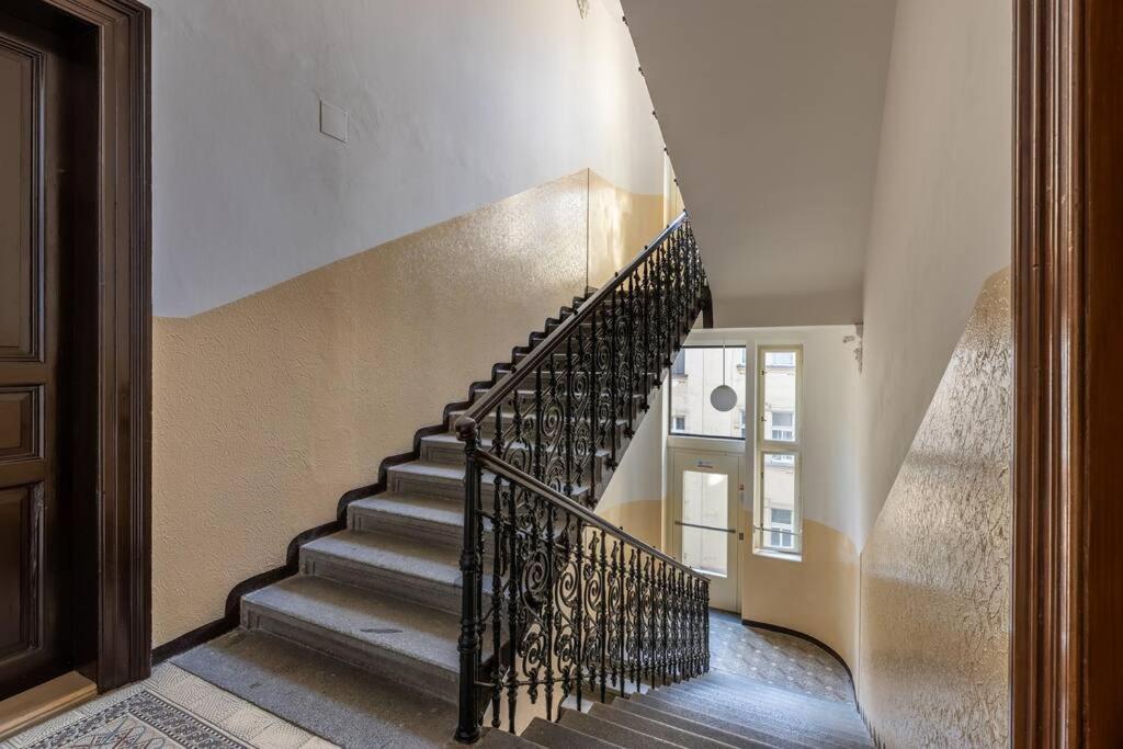 Charming 2Bedroom Old Town Apartment Praga Esterno foto